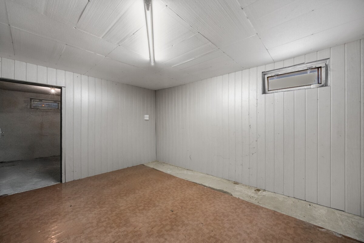 5-izbový dom Hrubá Borša – garáž, 2 terasy, suterén, pozemok 712 m². — foto 17