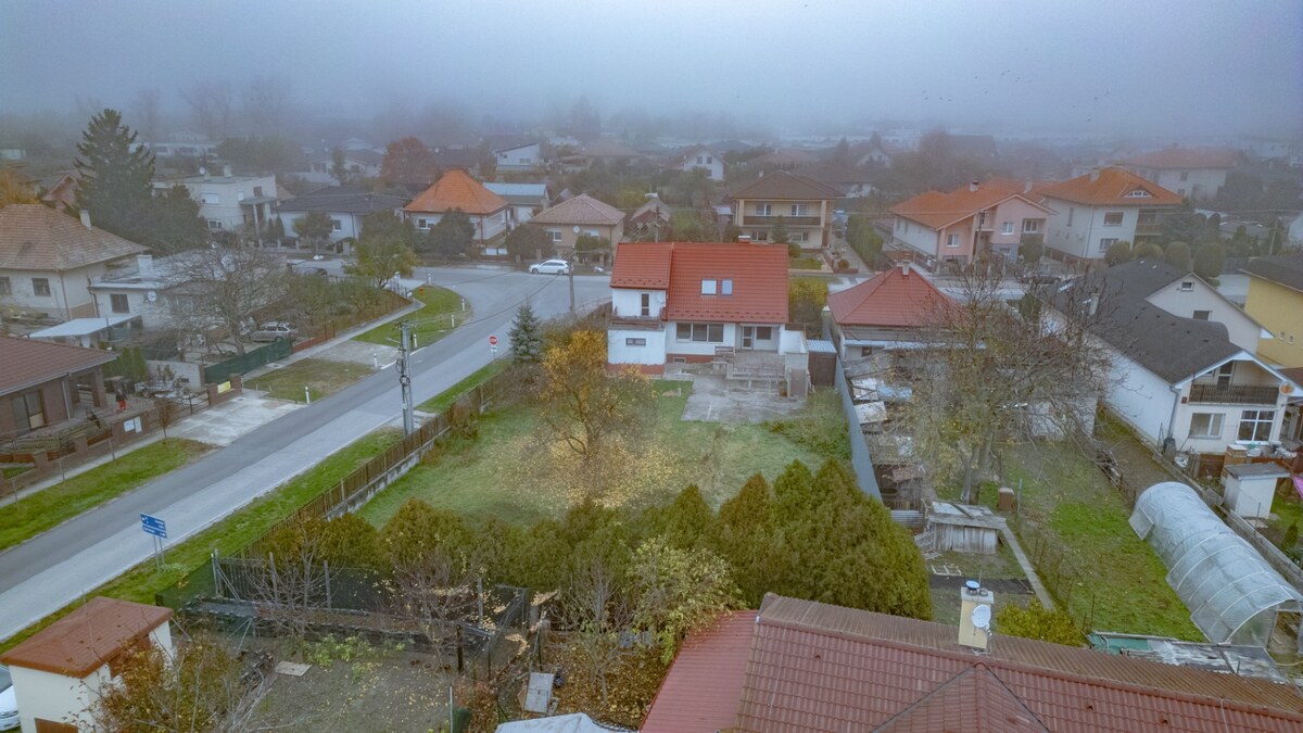 5-izbový dom Hrubá Borša – garáž, 2 terasy, suterén, pozemok 712 m². — foto 20
