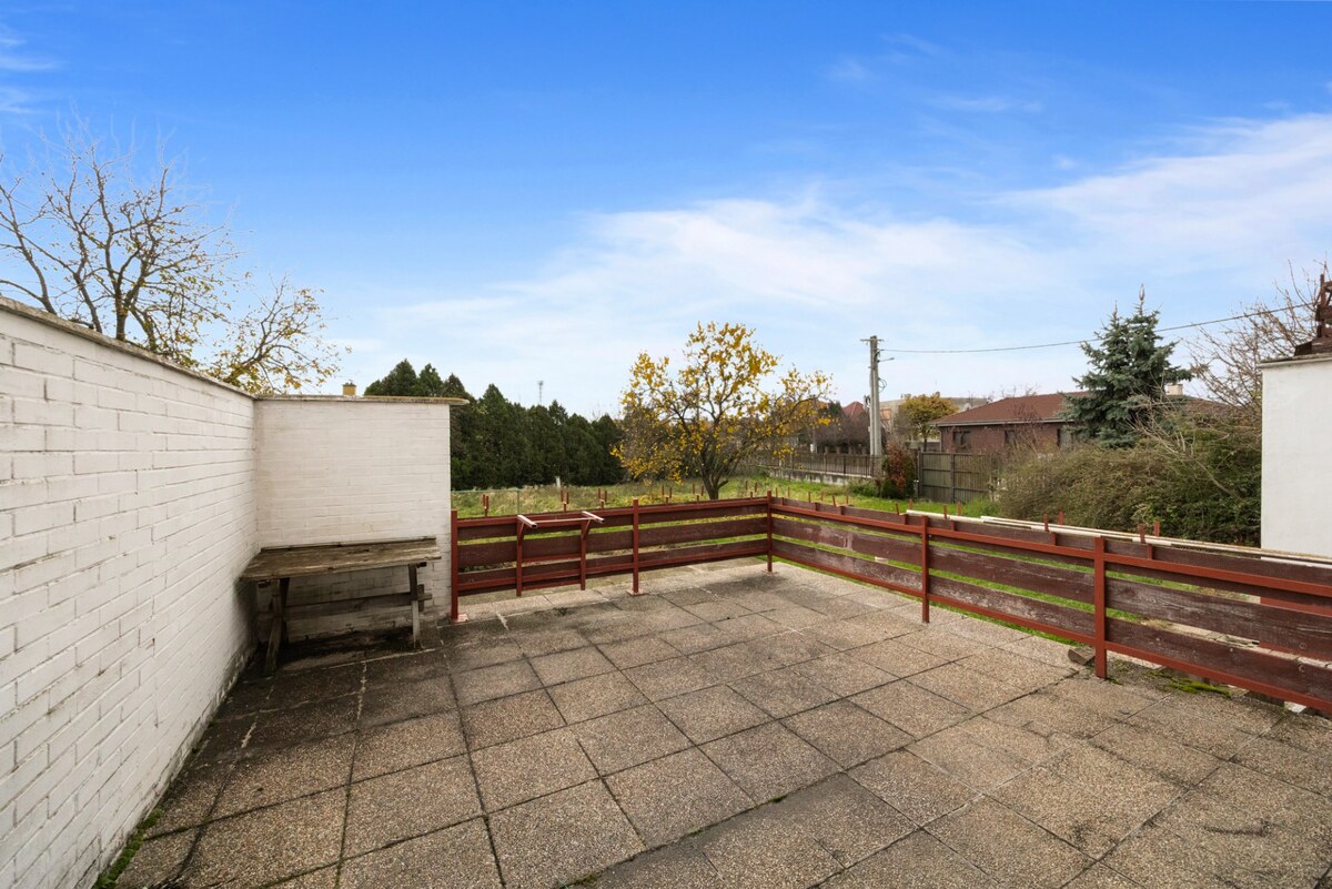 5-izbový dom Hrubá Borša – garáž, 2 terasy, suterén, pozemok 712 m². — foto 8