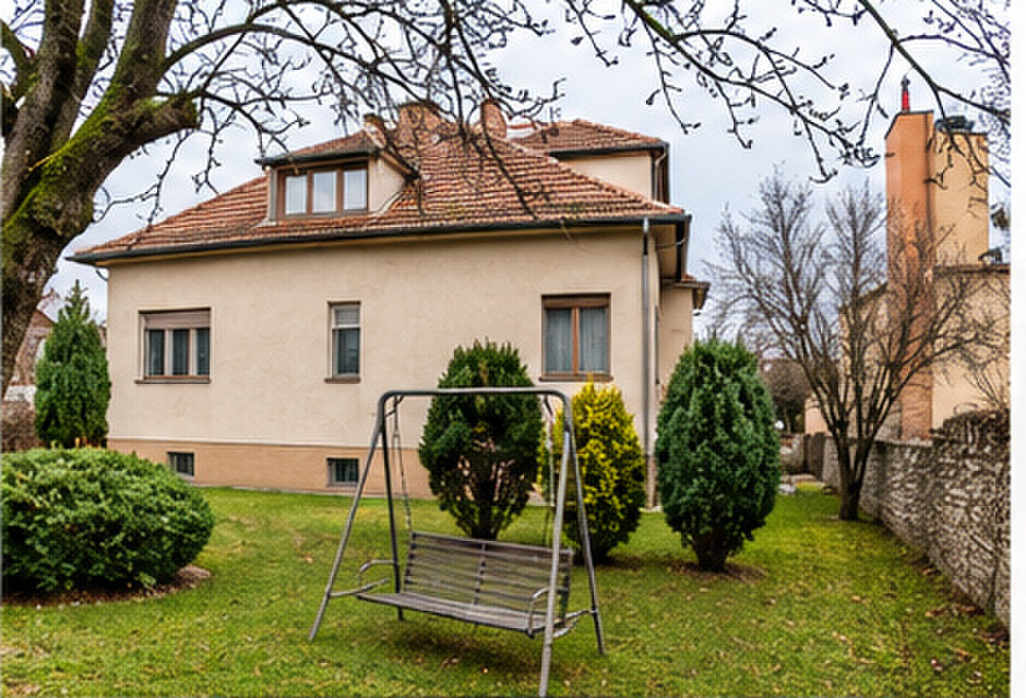 KOLIBA – JESÉNIOVA - RODINNÝ DOM S POTENCIÁLOM, POZEMOK 661 m — foto 4