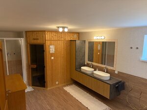 NADŠTANDARDNÝ 2-izbový byt so šatníkom,saunou a krbom ,LÍŠČIE ÚDOLIE — foto 12