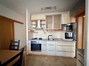 Predaj - 3 izbový byt na začiatku Petržalky — foto 1