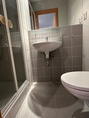 Fialkové údolie|Výnimočné bývanie v blízkosti hradu, 3i byt v RD — foto 13
