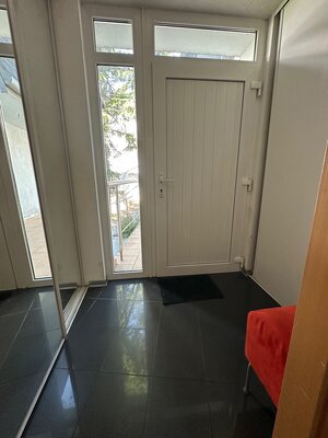 Fialkové údolie|Výnimočné bývanie v blízkosti hradu, 3i byt v RD — foto 3
