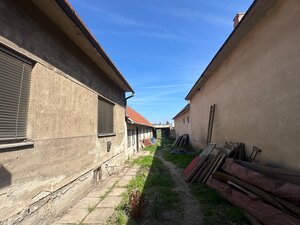 ZOHOR| Starý vidiecky RD v centre obce na 1212m2 pozemku — foto 2