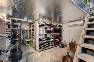 Priestranný 7-izbový dom na skok od centra – Senec — foto 24