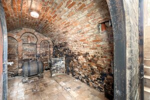 Priestranný 7-izbový dom na skok od centra – Senec — foto 25