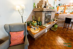 Zabehnutý rodinný penzión s celoročným využitím — foto 12