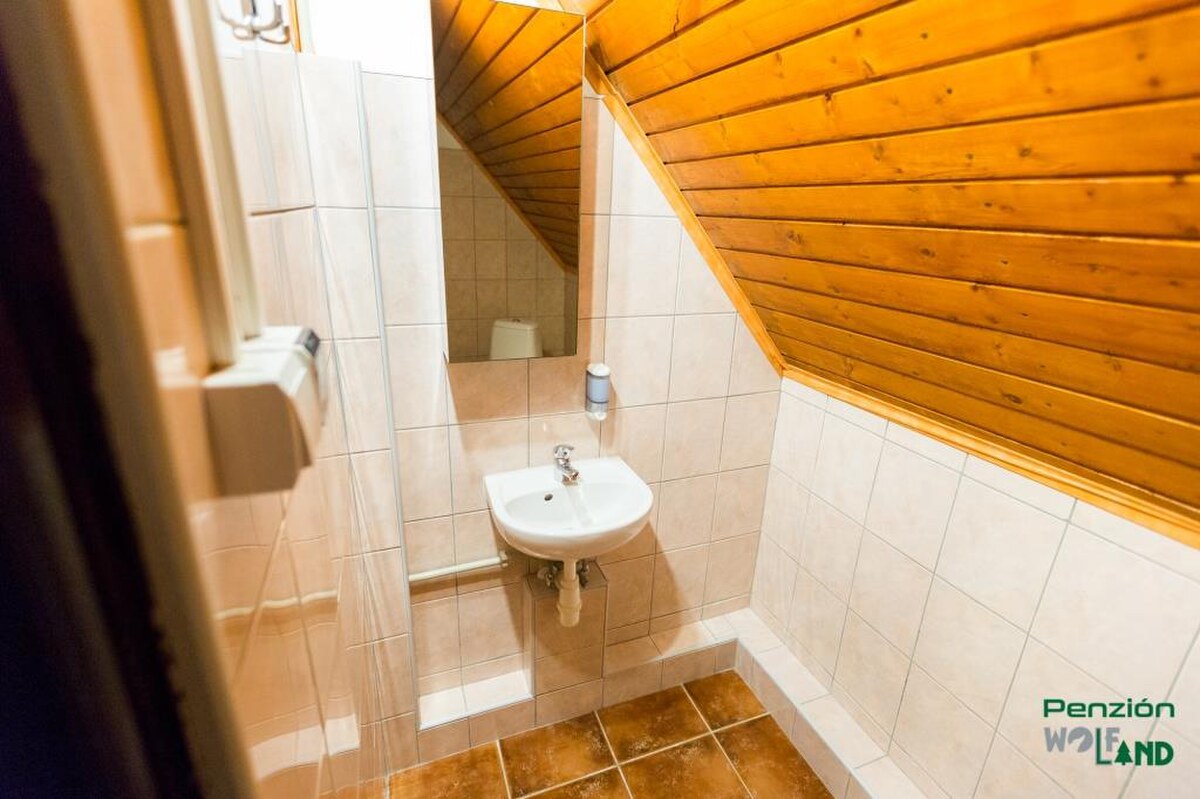 Viacgeneračný dom na predaj - Ideálny únik z mestského ruchu — foto 40