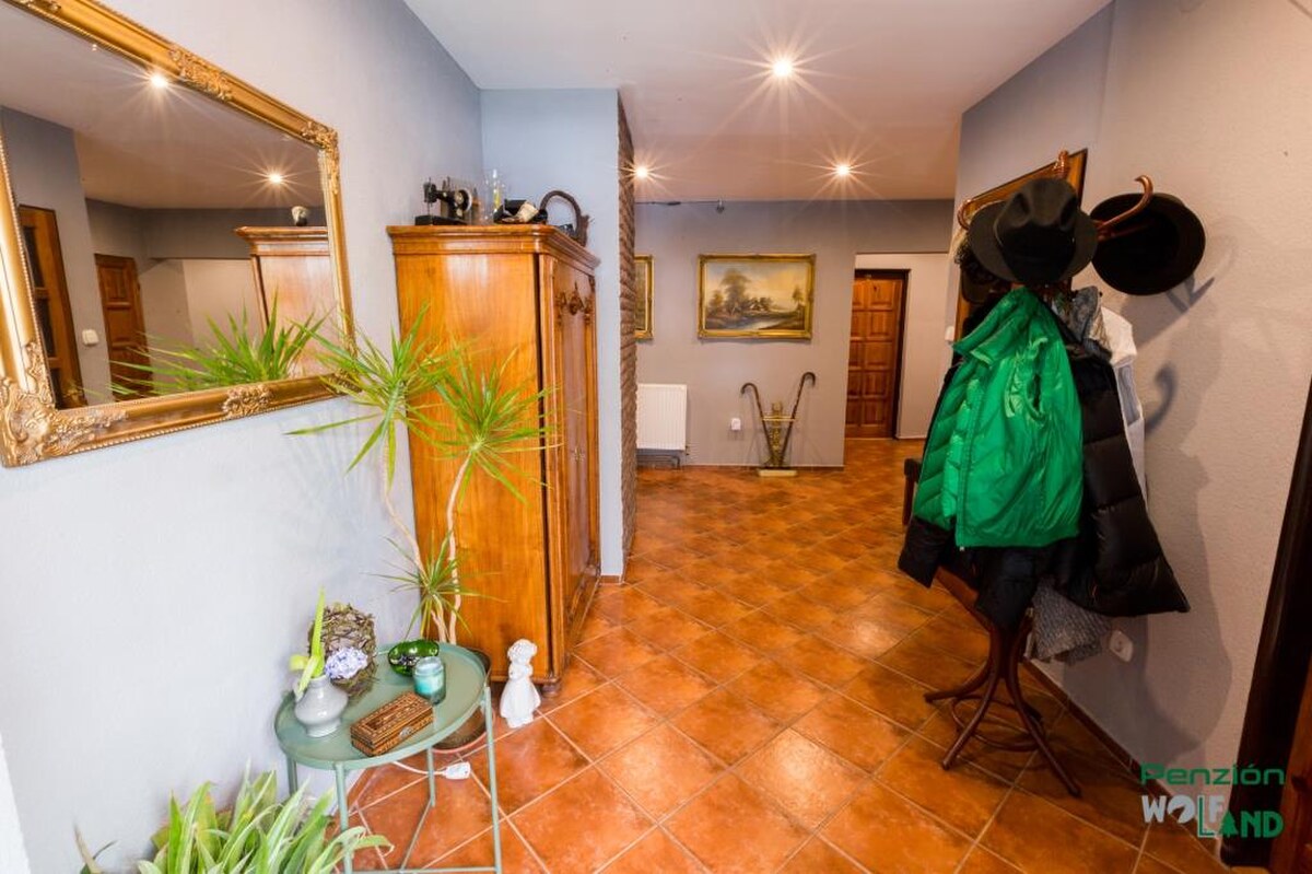Viacgeneračný dom na predaj - Ideálny únik z mestského ruchu — foto 8