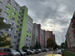 MEDVEDOVEJ |4-IZBOVÝ BYT | VÝBORNÁ LOKALITA NA ZAČIATKU PETRŽALKY | — foto 12