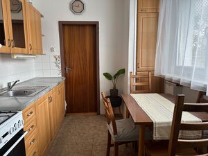MEDVEDOVEJ |4-IZBOVÝ BYT | VÝBORNÁ LOKALITA NA ZAČIATKU PETRŽALKY | — foto 4