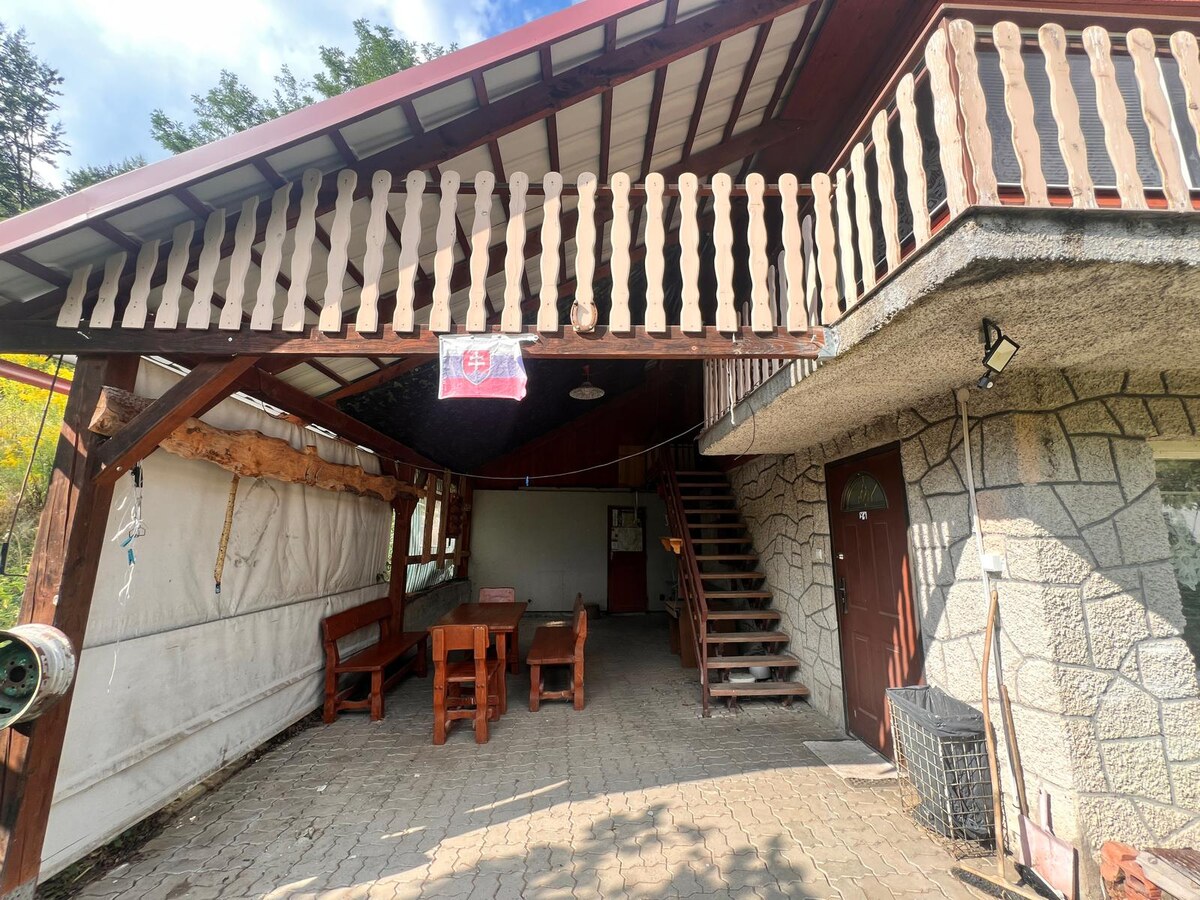 Na predaj rekreačná chata - Hriňová, časť Skalisko D007RG — foto 6