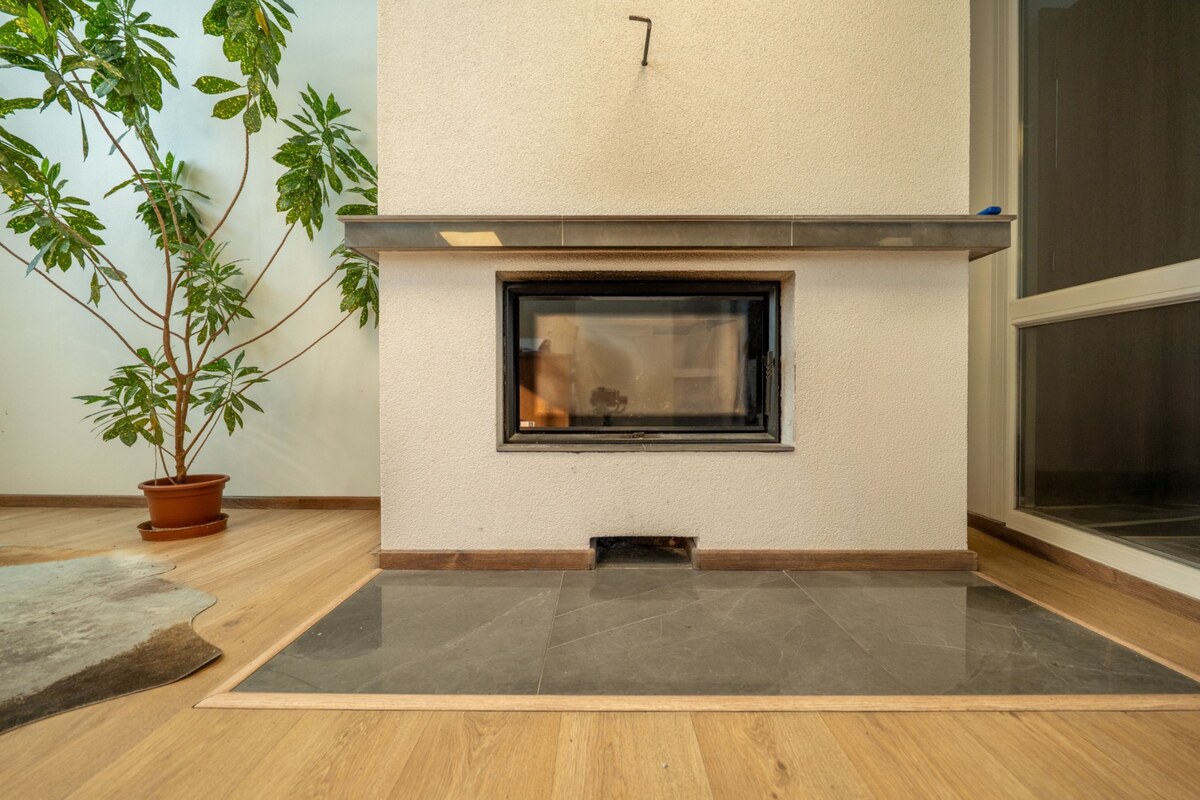 PREVÁDZKOVÝ AREÁL– HALA, ADMINISTRATÍVA, POZEMOK 1405 m² - B. Bystrica — foto 7