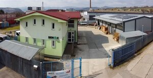 PREVÁDZKOVÝ AREÁL– HALA, ADMINISTRATÍVA, POZEMOK 1405 m² - B. Bystrica — foto 1