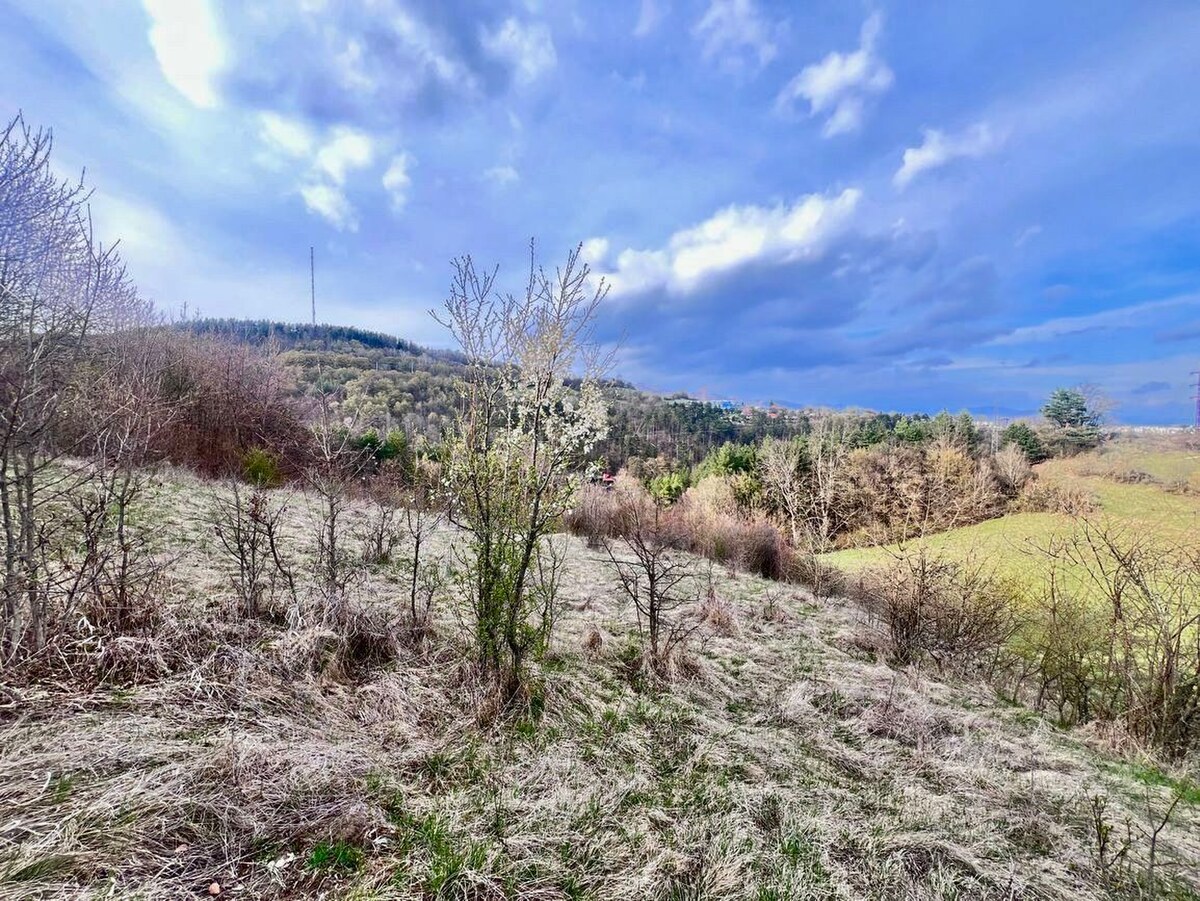 Na predaj pozemok  1342m2  a 1123m2 - Banská Bystrica P310ZL — foto 3