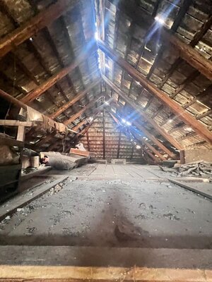 Na predaj vidiecky rodinný dom - Žarnovica/Brehy D045ZL — foto 16