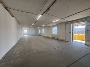 Skladové a výrobné priestori s kanceláriami 130 m² /180 m² /198 m² BB — foto 18