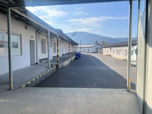 Skladové a výrobné priestori s kanceláriami 130 m² /180 m² /198 m² BB — foto 4