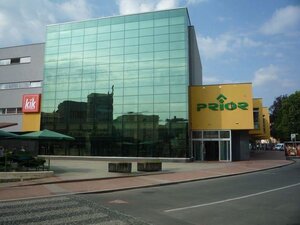 Prenájom komerčných priestorov v OD Prior, centrum  - Banská Bystrica — foto 2