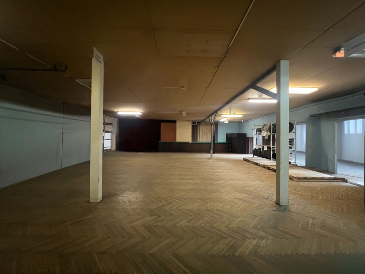 Prenájom skladové priestory s kanceláriami od 200 m² – Banská Bystrica — foto 15