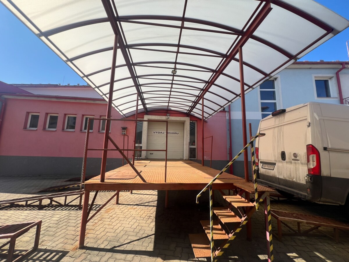 Prenájom skladové priestory s kanceláriami od 200 m² – Banská Bystrica — foto 18