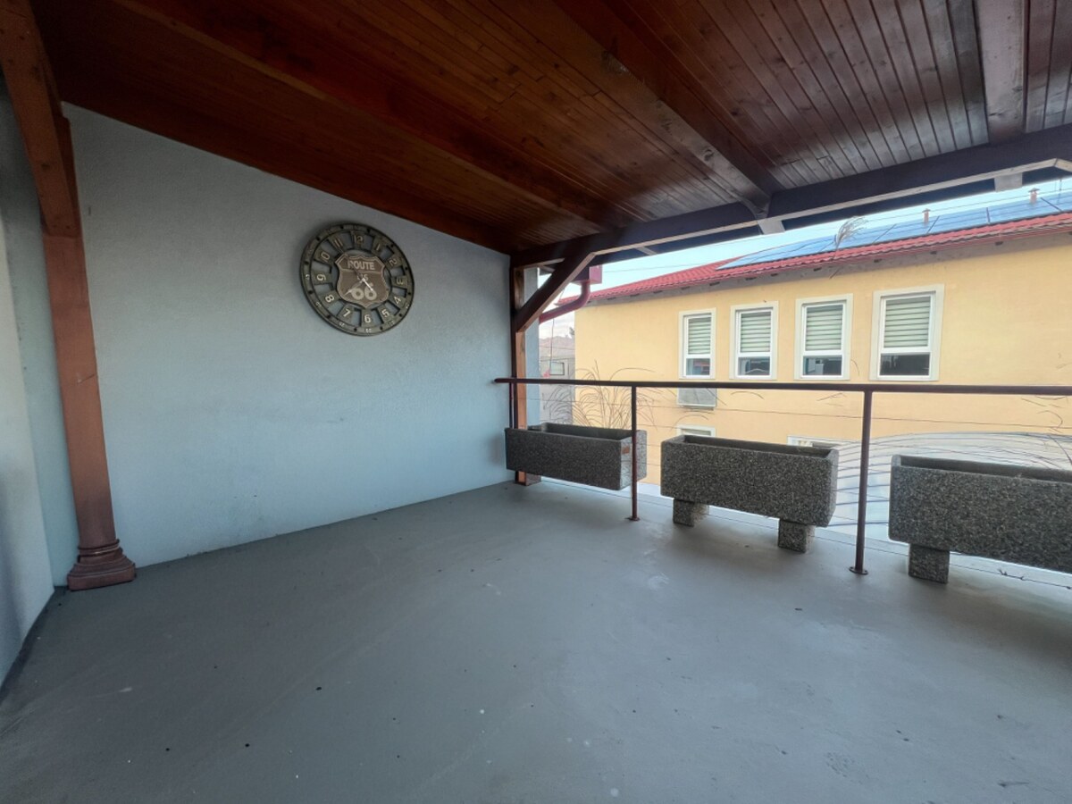 Prenájom skladové priestory s kanceláriami od 200 m² – Banská Bystrica — foto 5