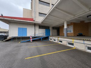 Na  prenájom vykurovaný sklad s nakladacou rampou, 540 m² - Zvolen — foto 3