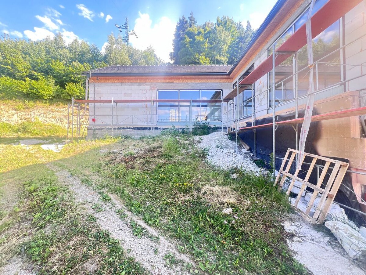 Na predaj štýlová novostavba nízkoenergetického rodinného domu - Badín — foto 2