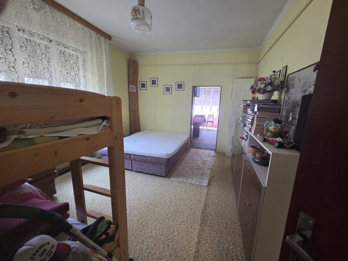 Exkluzívne na predaj priestranný rodinný dom v Jelšave - D012LSM — foto 11