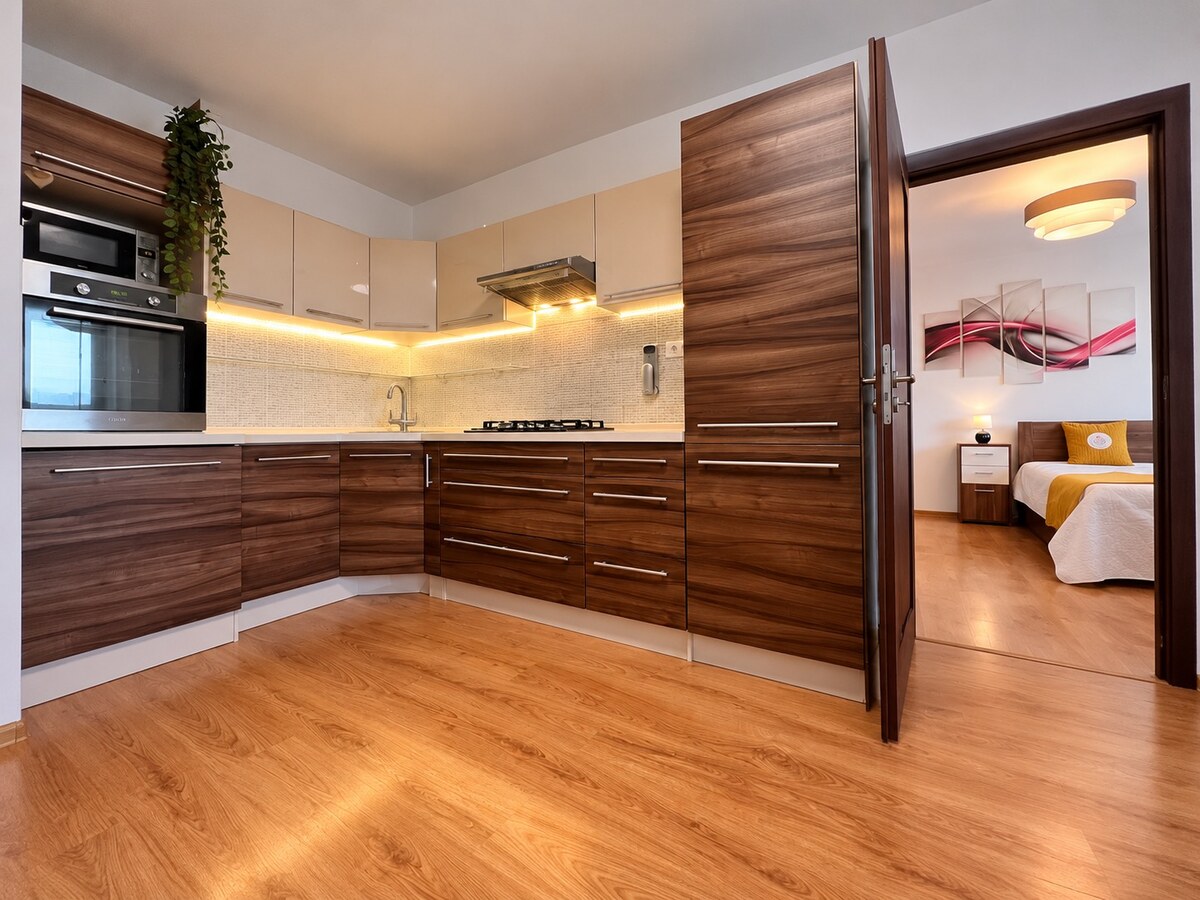 Na prenájom priestranný 1 izbový byt –Banská Bystrica, Pieninská ulica — foto 2
