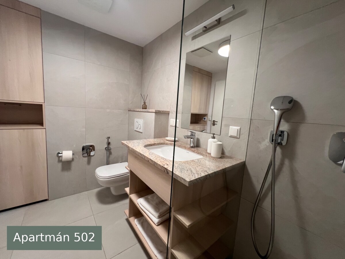 2 KOMFORTNÉ  APARTMÁNY -  HOTEL LUX -  2 PARKOVACIE MIESTA — foto 10
