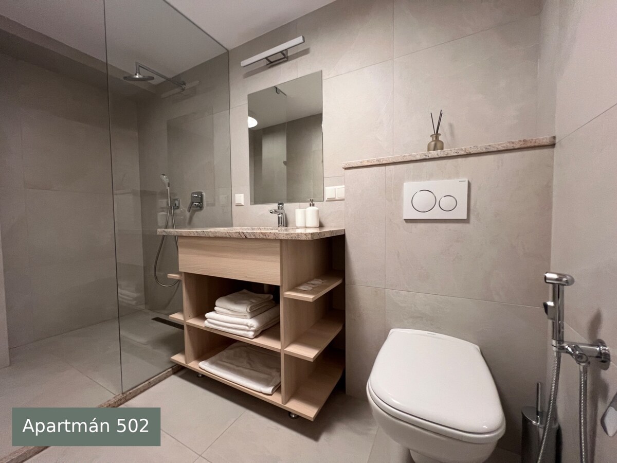 2 KOMFORTNÉ  APARTMÁNY -  HOTEL LUX -  2 PARKOVACIE MIESTA — foto 11