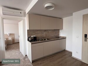 2 KOMFORTNÉ  APARTMÁNY -  HOTEL LUX -  2 PARKOVACIE MIESTA — foto 3