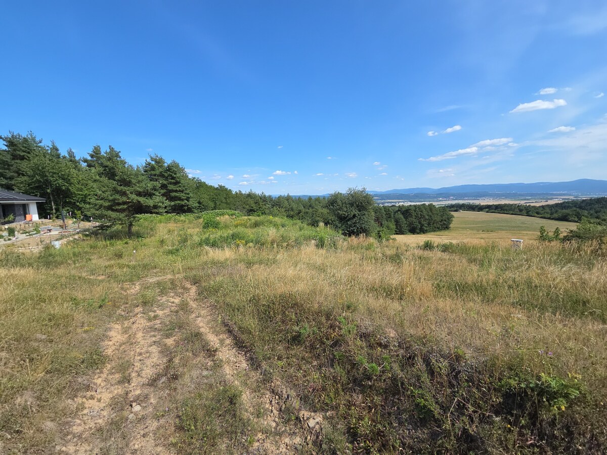 NÍZKA CENA/ŽIADANÁ LOKALITA Predaj stavebného pozemku Badín -P019JP — foto 12
