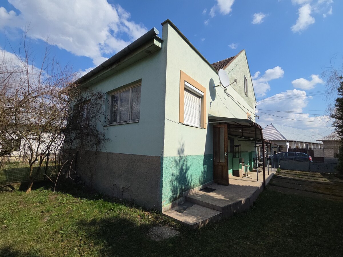 Na predaj rodinný dom s veľkým pozemkom v obci Rovňany/okres Poltár — foto 10