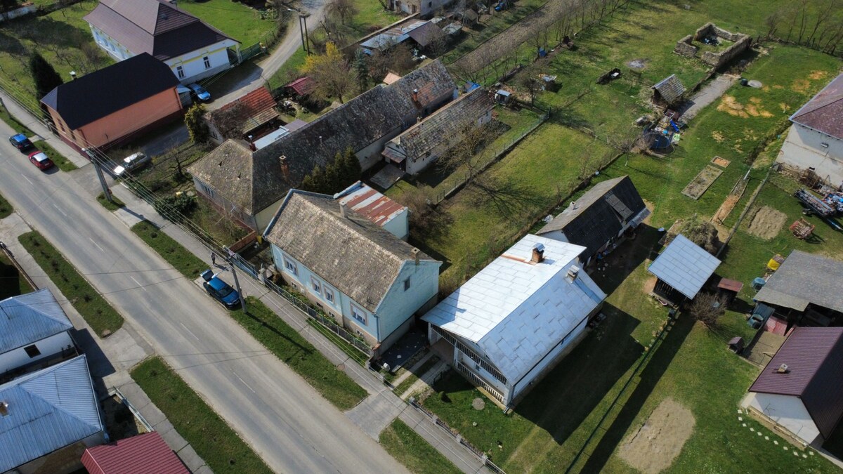 Na predaj rodinný dom s veľkým pozemkom v obci Rovňany/okres Poltár — foto 4