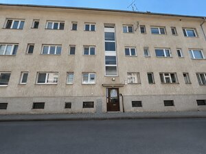 Na predaj 2-izbový byt s krbom - Banská Bystrica, Robotnícka ulica — foto 17