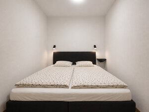 Na predaj 2-izbový byt s krbom - Banská Bystrica, Robotnícka ulica — foto 7