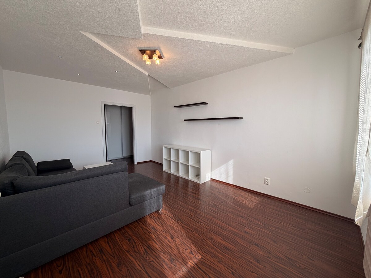 ZNÍŽENÁ CENA!!! Priestranný 3-izbový byt, 72 m² | Karpatská, Sásová — foto 6