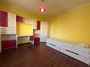 ZNÍŽENÁ CENA!!! Priestranný 3-izbový byt, 72 m² | Karpatská, Sásová — foto 11