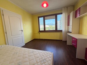 ZNÍŽENÁ CENA!!! Priestranný 3-izbový byt, 72 m² | Karpatská, Sásová — foto 12