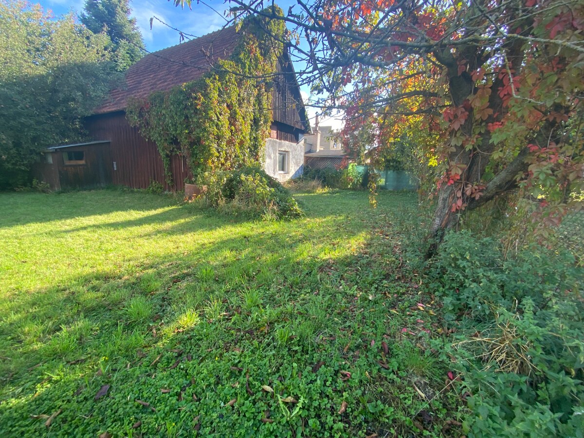 Stavebný ,slnečný pozemok V Liptovskej Porúbke 693m2 — foto 2