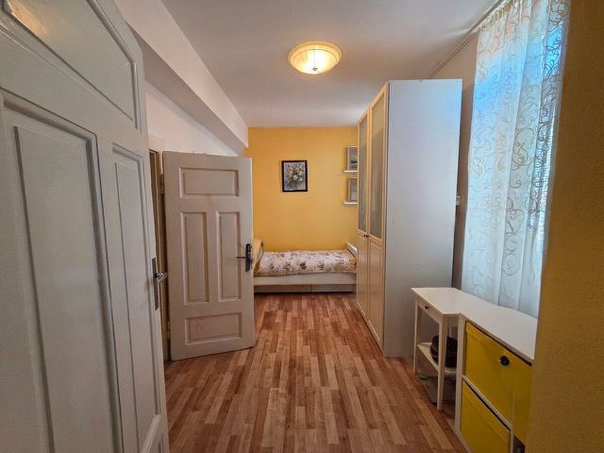 ZNÍŽENÁ CENA/Na predaj veľký 5 izbový byt Lučenec centrum, 5B004JPh — foto 7