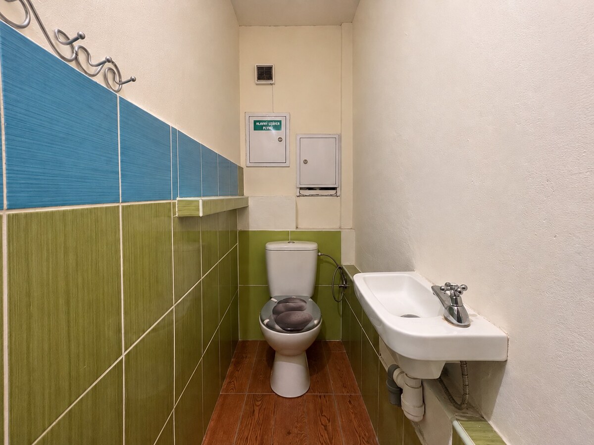 Na prenájom 3-izbový byt s balkónom - Banská Bystrica/Sásová — foto 5
