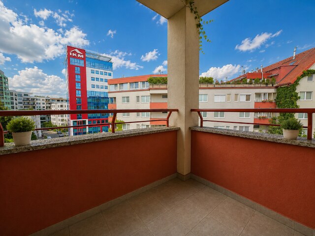 Na prenájom moderný 2-izbový byt s terasou - Belveder, Banská Bystrica — foto 9