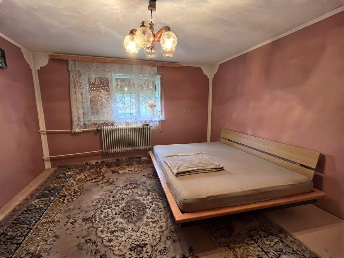 Rodinný dom s veľkým pozemkom 1 121 m² – Čadca, U Ševca — foto 13