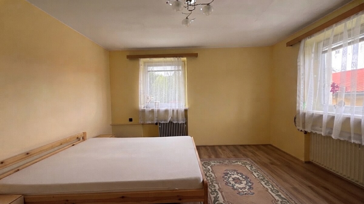 Rodinný dom s veľkým pozemkom 1 121 m² – Čadca, U Ševca — foto 9