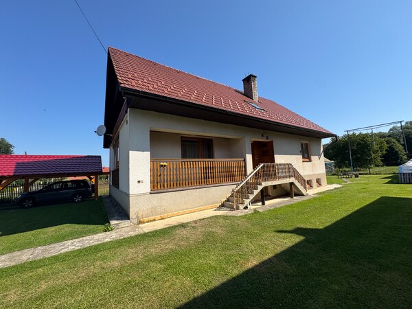 REZERVOVANÝ - Rodinný dom v Liptovských Kľačanoch