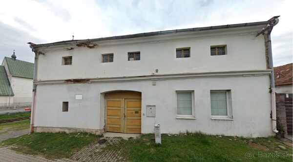 Ponúkame krásnu historická usadlosť z r. 1885 vo Veľkej Lomnici !
